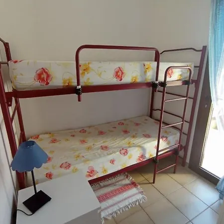 Daire Neu Valmar Drei-zimmer-wohnung 34-35 By Interhome